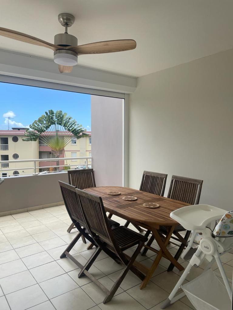 Les Terrasses De La Marina Apartman Le Marin Kültér fotó