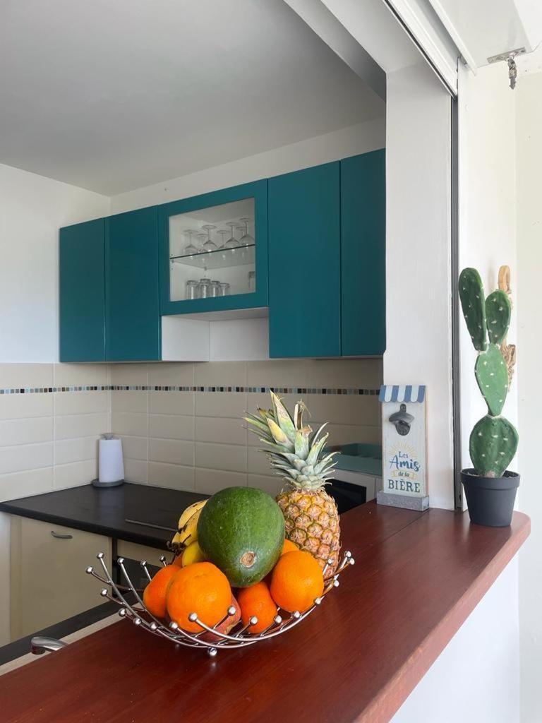 Les Terrasses De La Marina Apartman Le Marin Kültér fotó